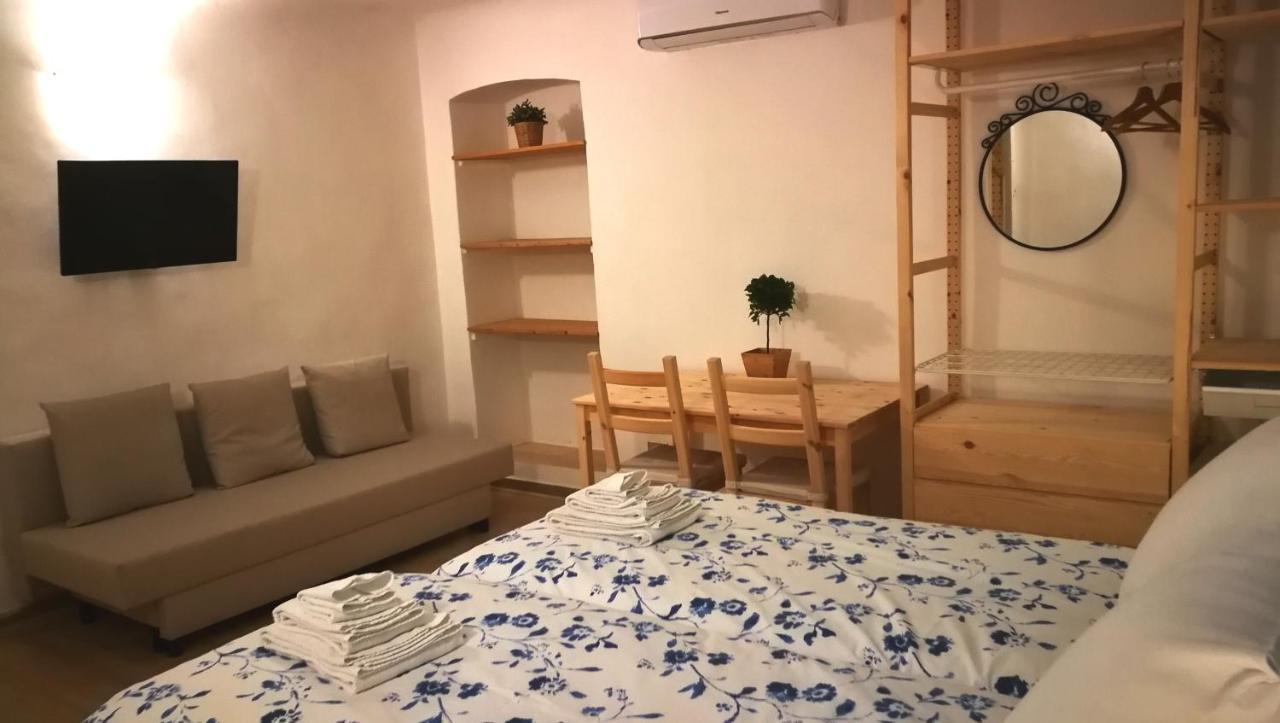 Your Shelter - Private Apartment Барі Екстер'єр фото