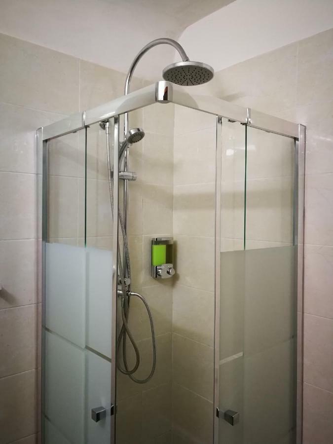 Your Shelter - Private Apartment Барі Екстер'єр фото